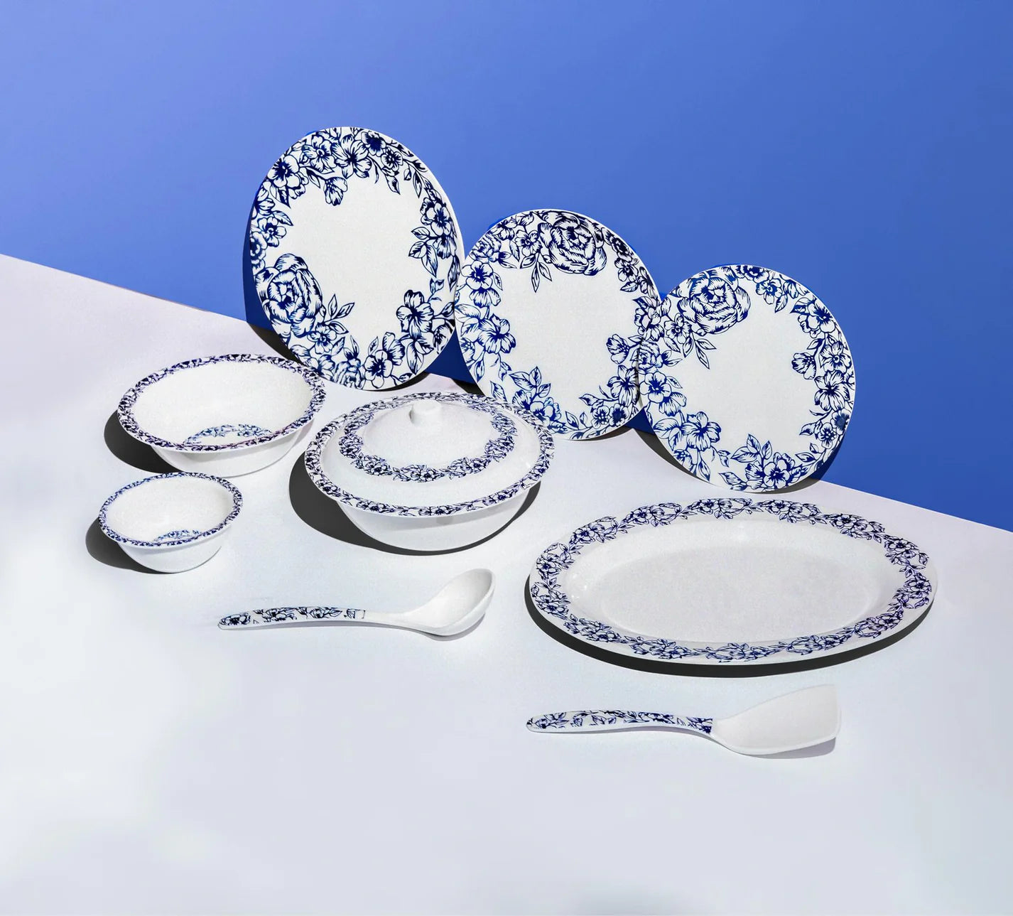 Azure Blossom Dinner Set – Timeless Floral Elegance for Refined Dining (22 / 30 / 43 PCS) - Habitt