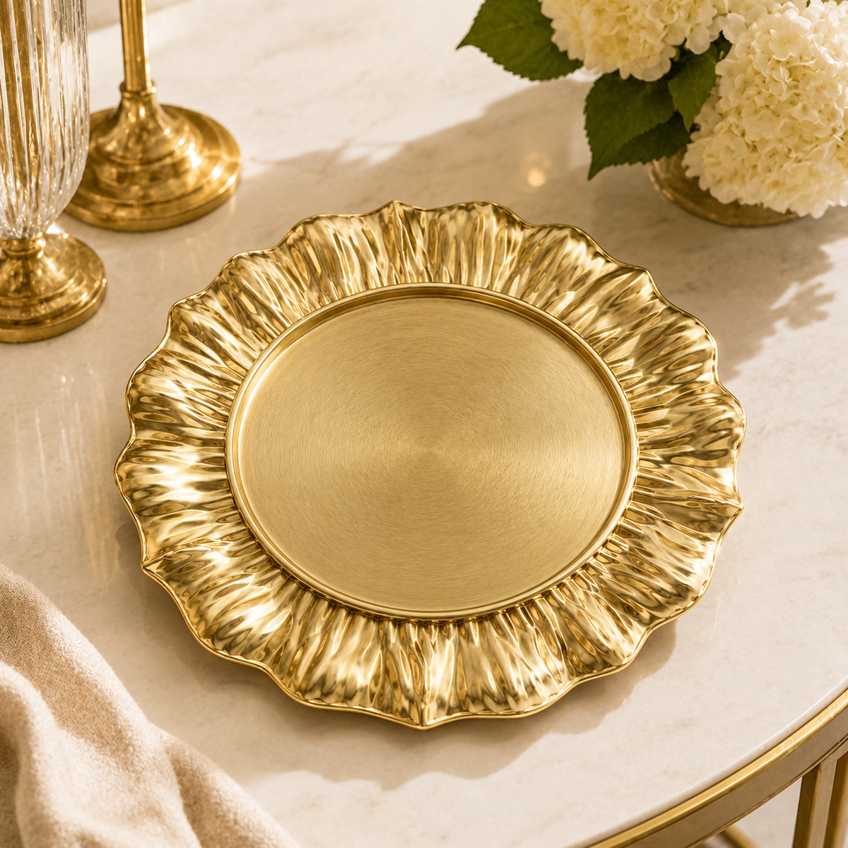 Golden Round Dish 13" – Luxury Decorative Serving Platter for Dining & Home Décor - Habitt