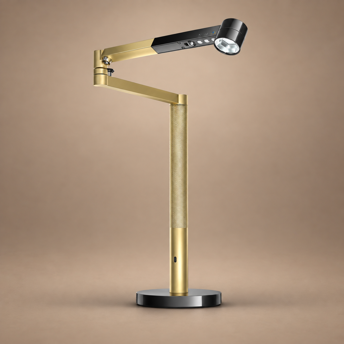 Dyson Solarcycle Morph™ Desk Light