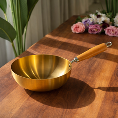 Golden Wok Pan with Wood Handle – Style | 18 cm / 20 cm - Habitt