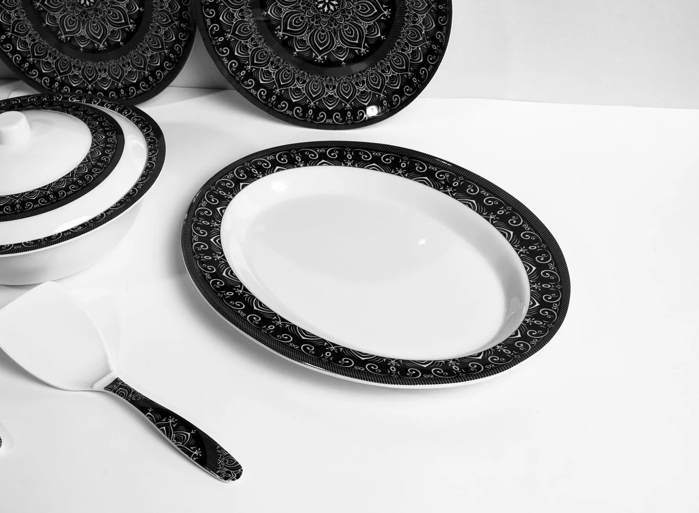 Noir Chic Dinner Set – Modern Mandala Elegance for Sophisticated Dining (22 / 30 / 43 PCS) - Habitt