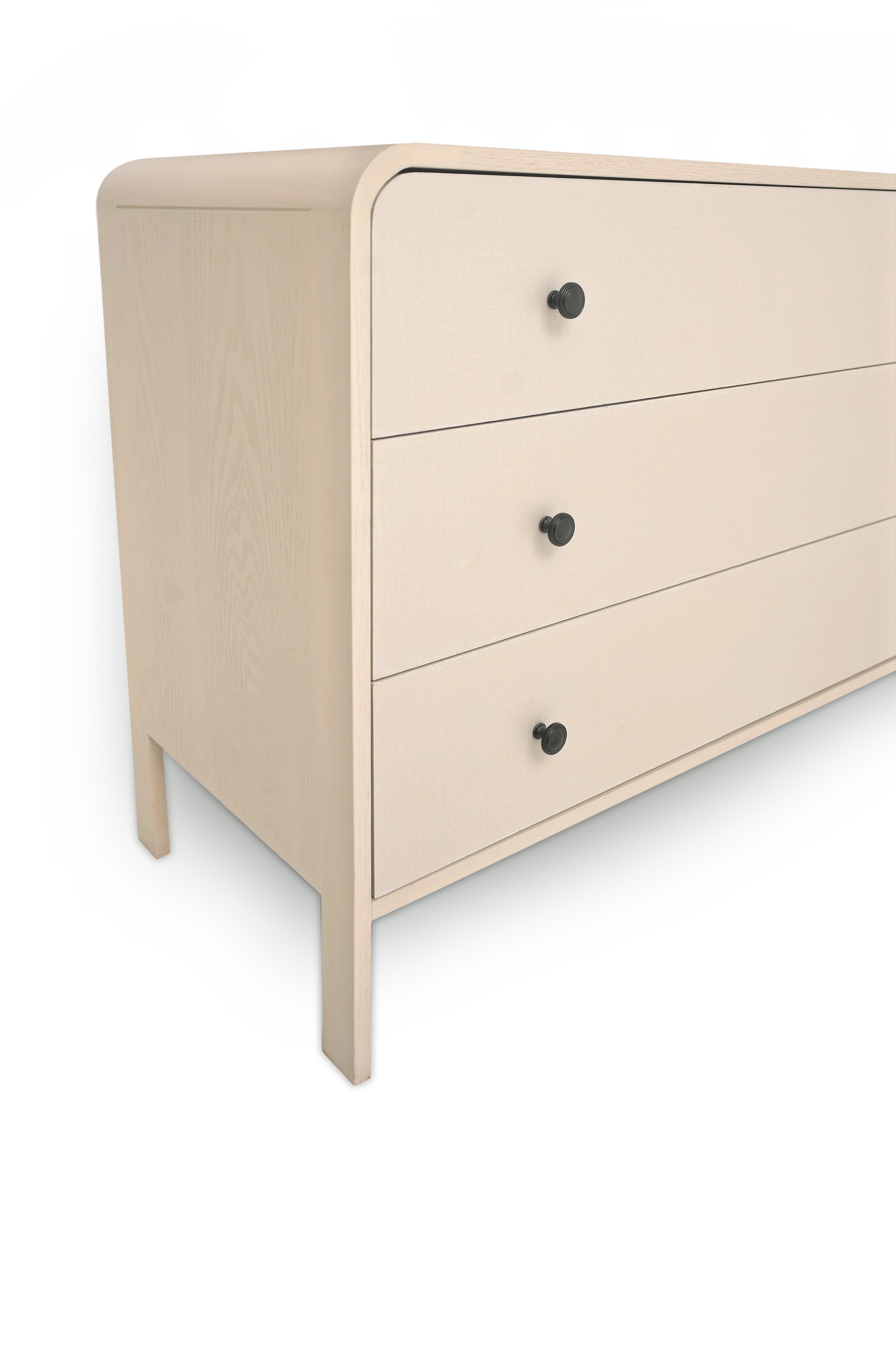 Harold Bedroom Set – Queen Size Bed, Dresser with Mirror & 2-Door Wardrobe - Habitt