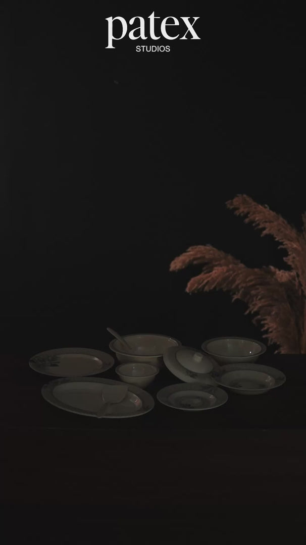 Shadow Bloom Dinner Set