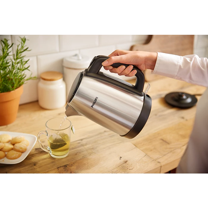 Philips Daily Collection Metal Kettle – HD9350/92 | 1.7L Stainless Steel Fast-Boil Electric Kettle - Habitt